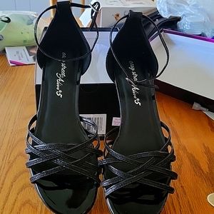 Never Worn gorgeous black dress sandals